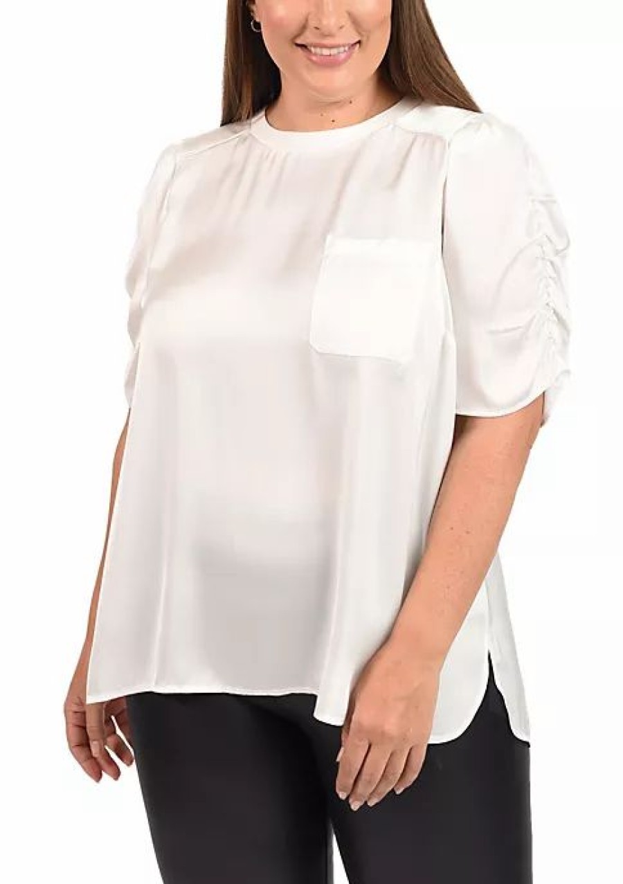 * Dr2 By Daniel Rainn Short Sleeve Top With Pocket (Plus Size) | Women'S Clothing